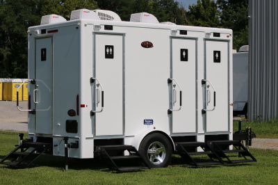 2-stall Satellite Spa restroom trailer