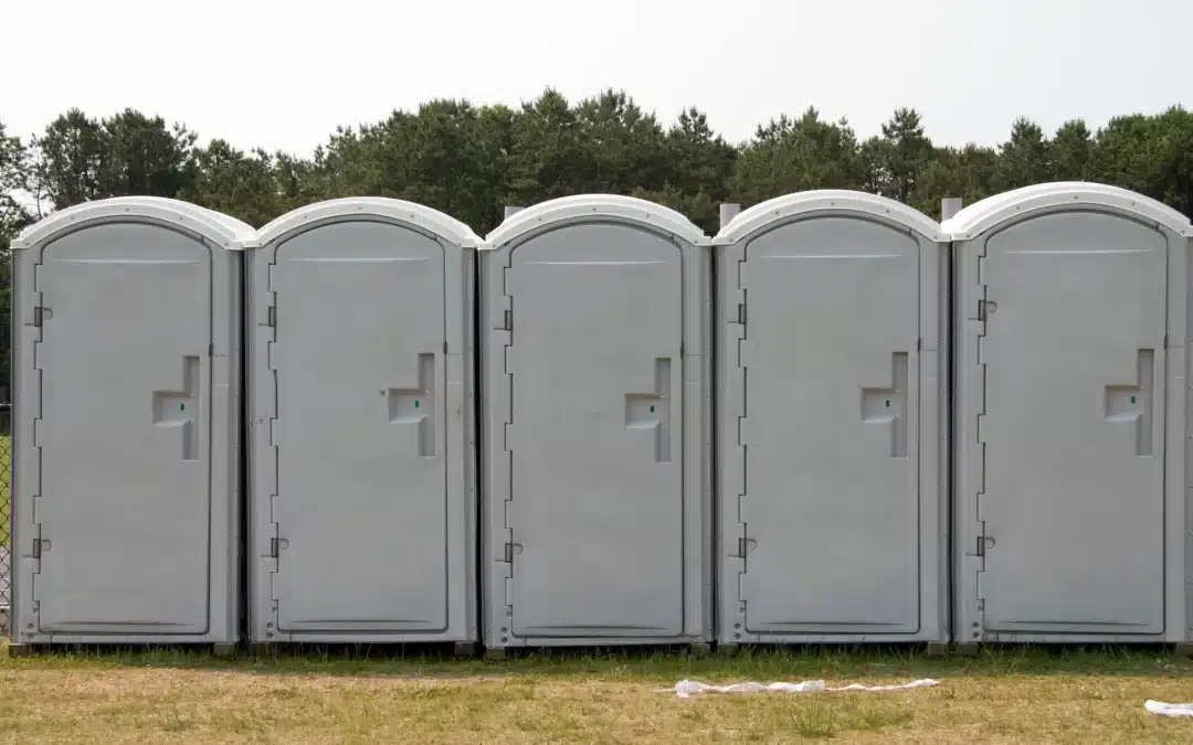 Searching for Bathroom Rentals Near Me? What to Look for Before Booking